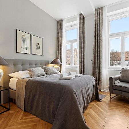 Sgrafit Apartments - Self Check-In Retz Bagian luar foto