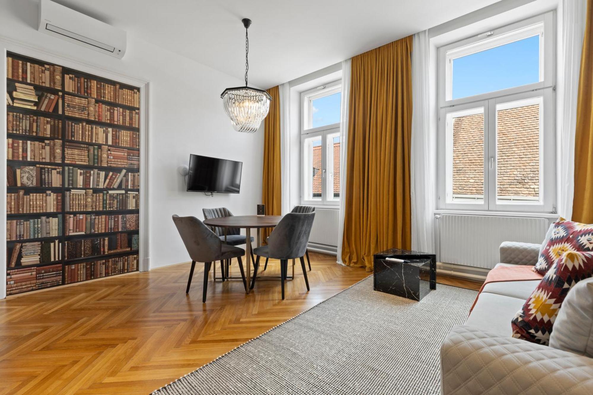 Sgrafit Apartments - Self Check-In Retz Bagian luar foto