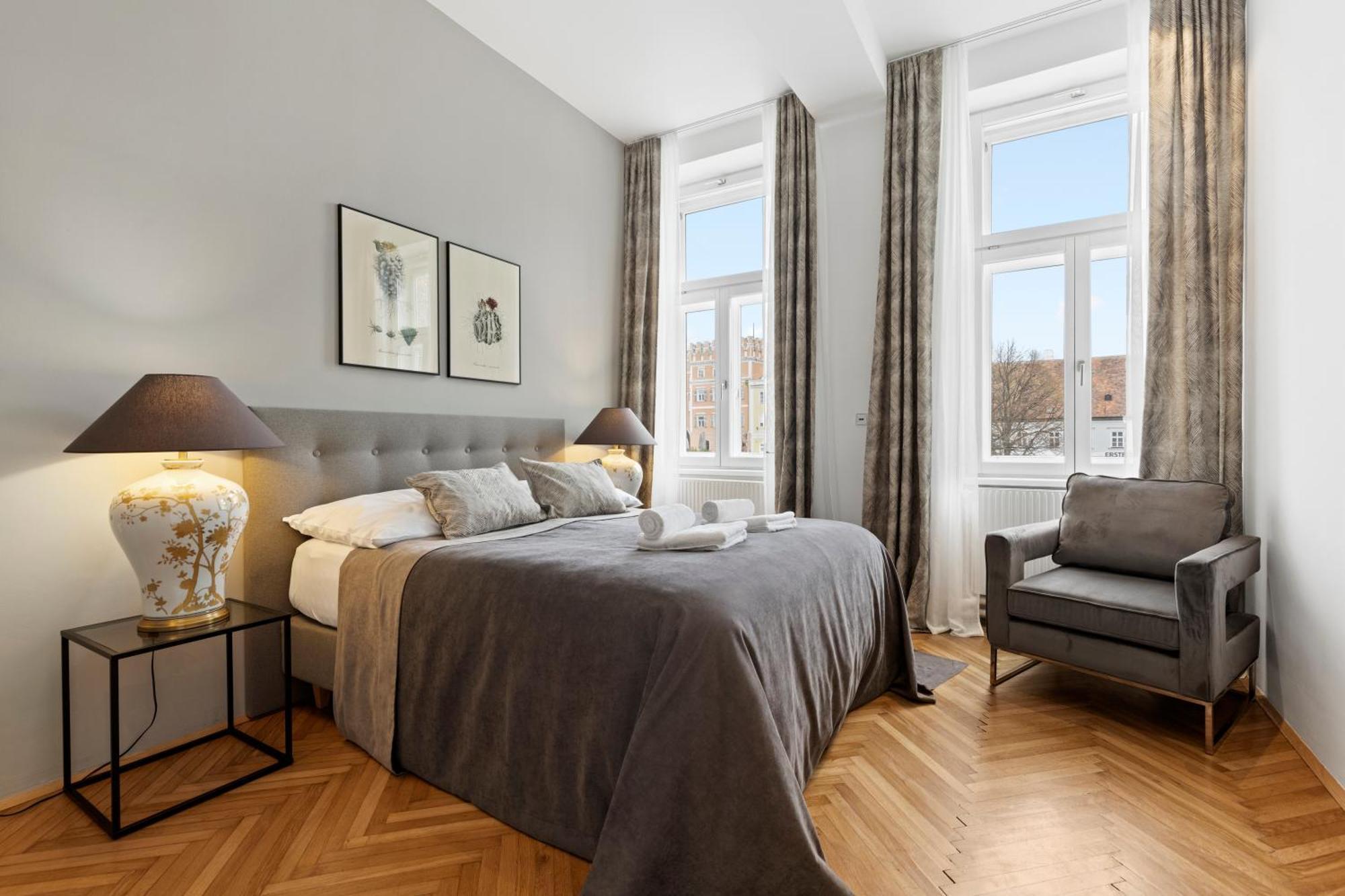 Sgrafit Apartments - Self Check-In Retz Bagian luar foto