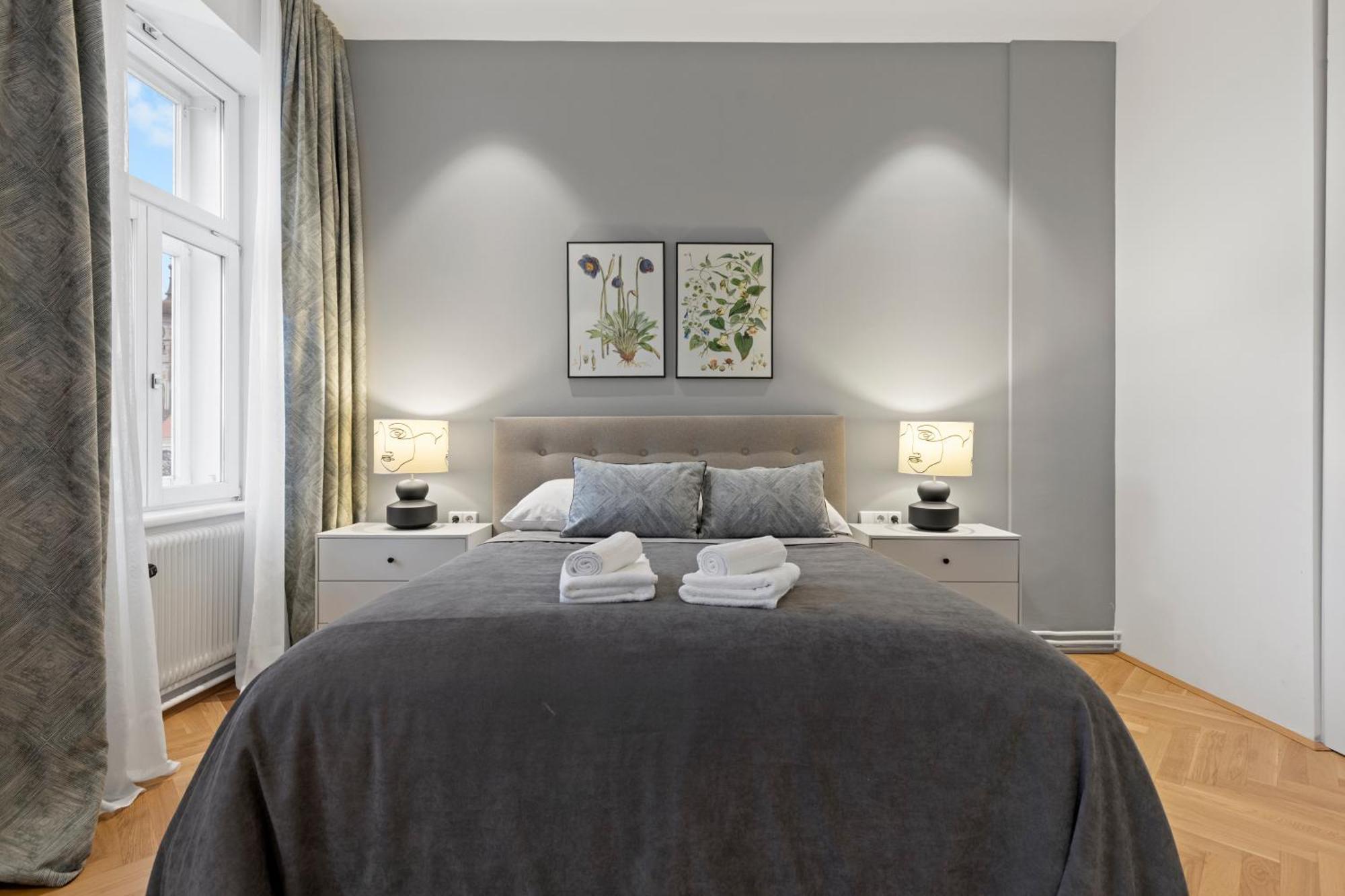 Sgrafit Apartments - Self Check-In Retz Bagian luar foto