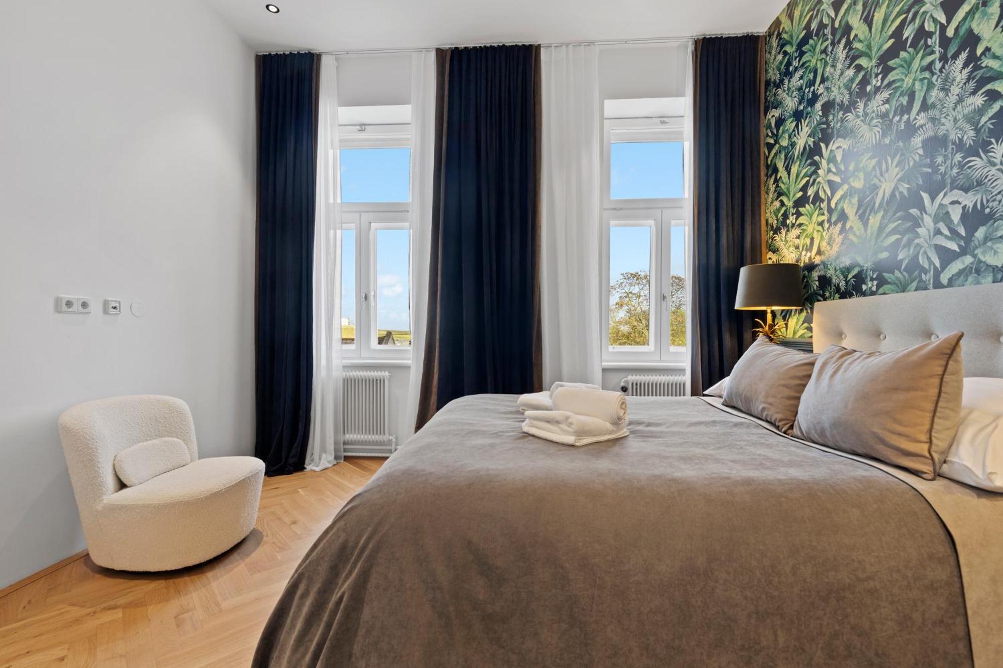 Sgrafit Apartments - Self Check-In Retz Bagian luar foto