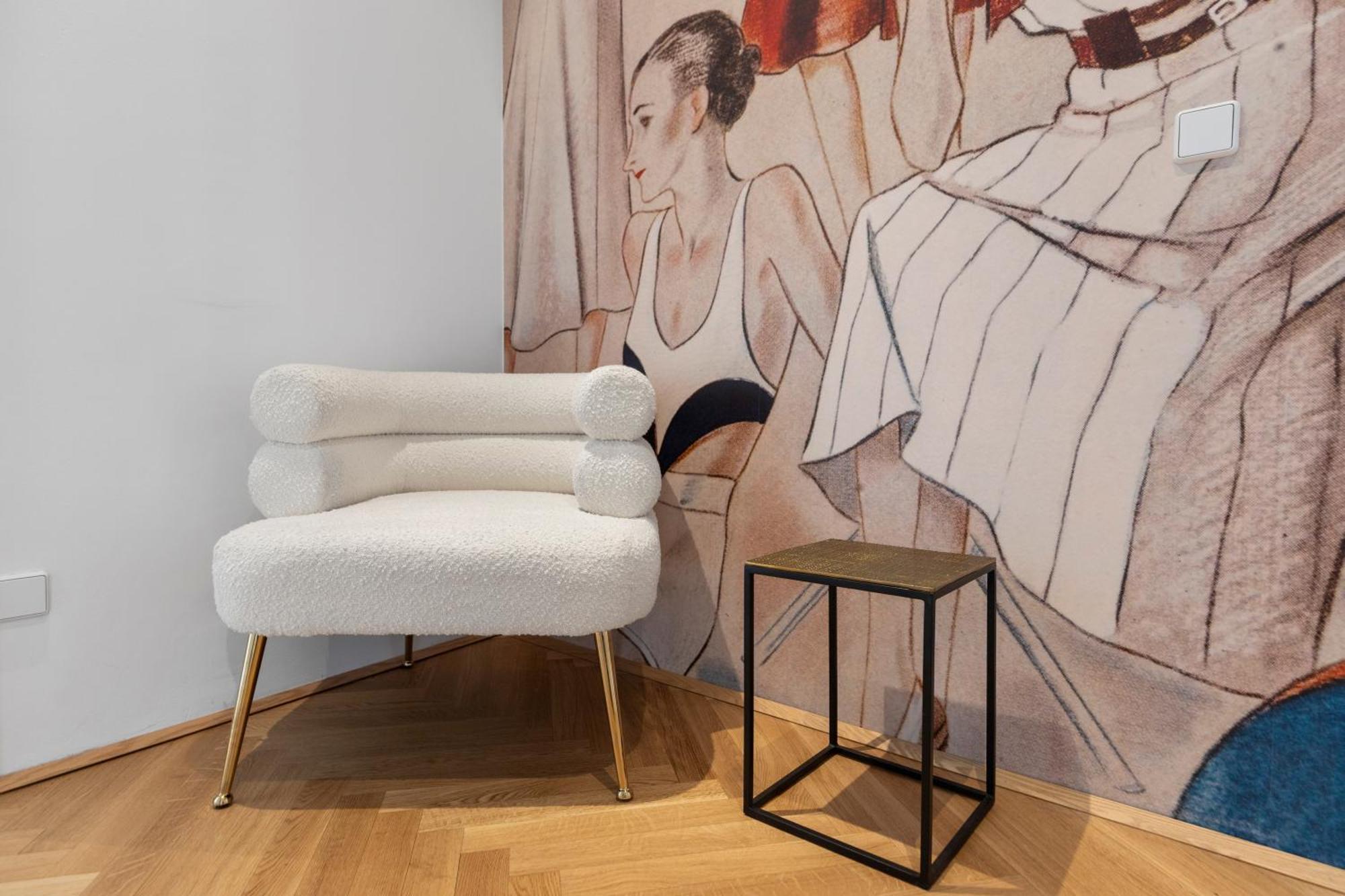 Sgrafit Apartments - Self Check-In Retz Bagian luar foto