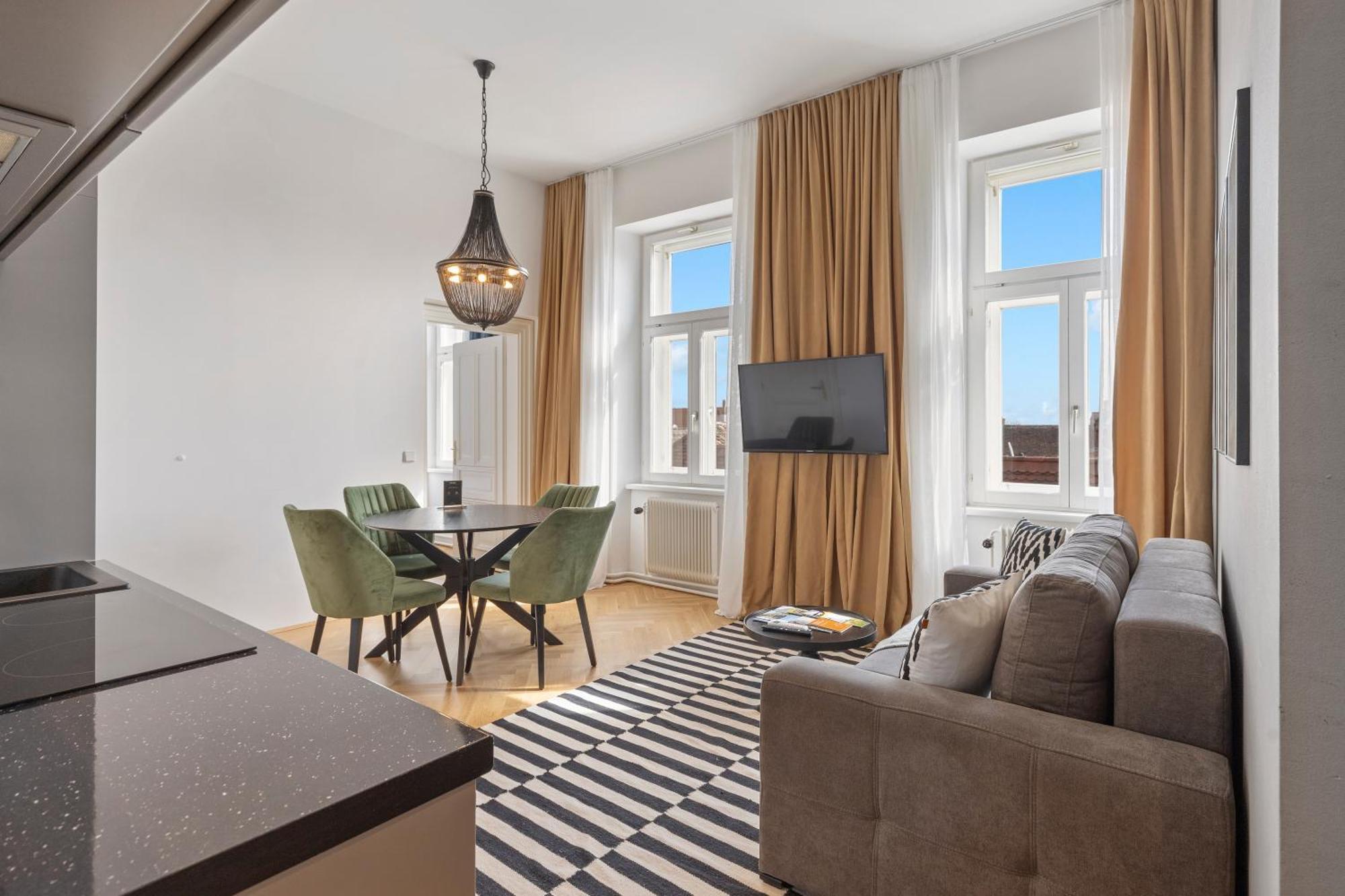 Sgrafit Apartments - Self Check-In Retz Bagian luar foto