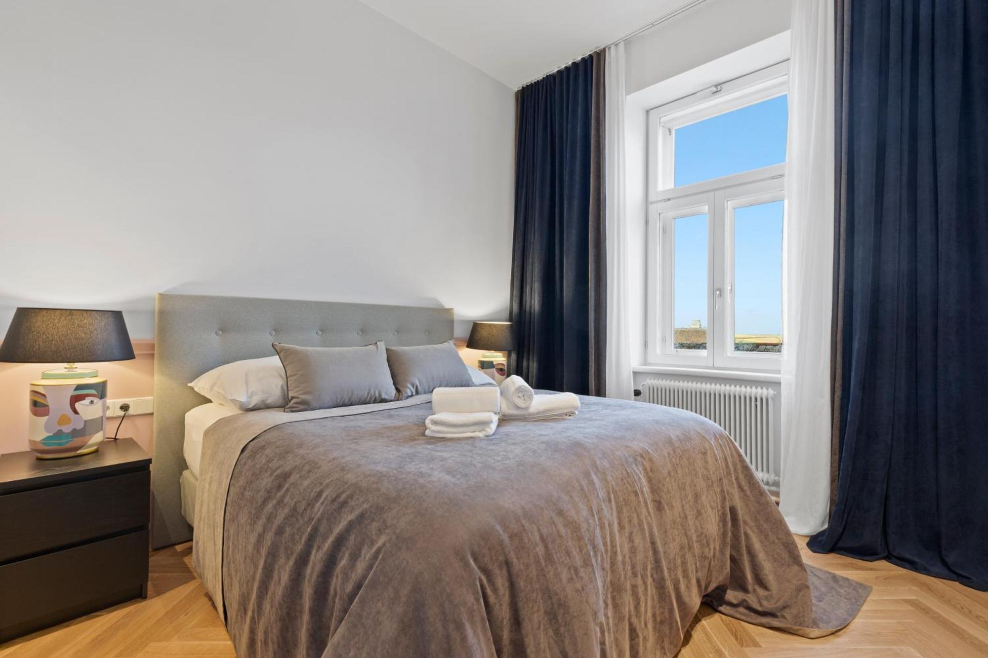 Sgrafit Apartments - Self Check-In Retz Bagian luar foto