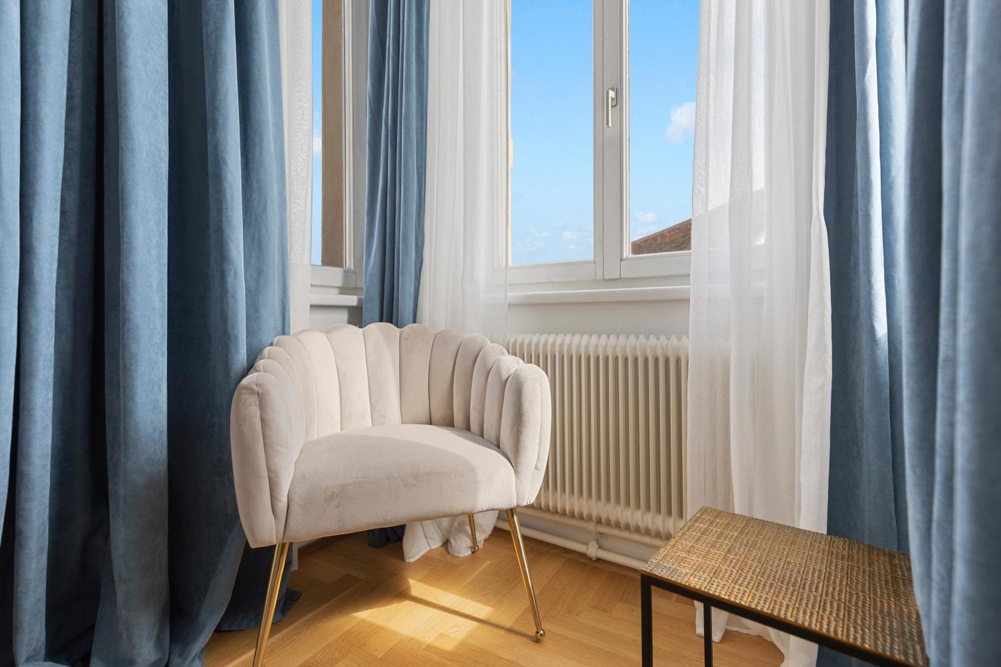 Sgrafit Apartments - Self Check-In Retz Bagian luar foto