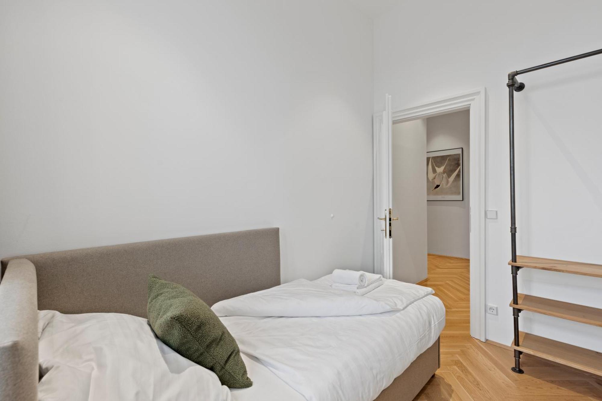 Sgrafit Apartments - Self Check-In Retz Bagian luar foto
