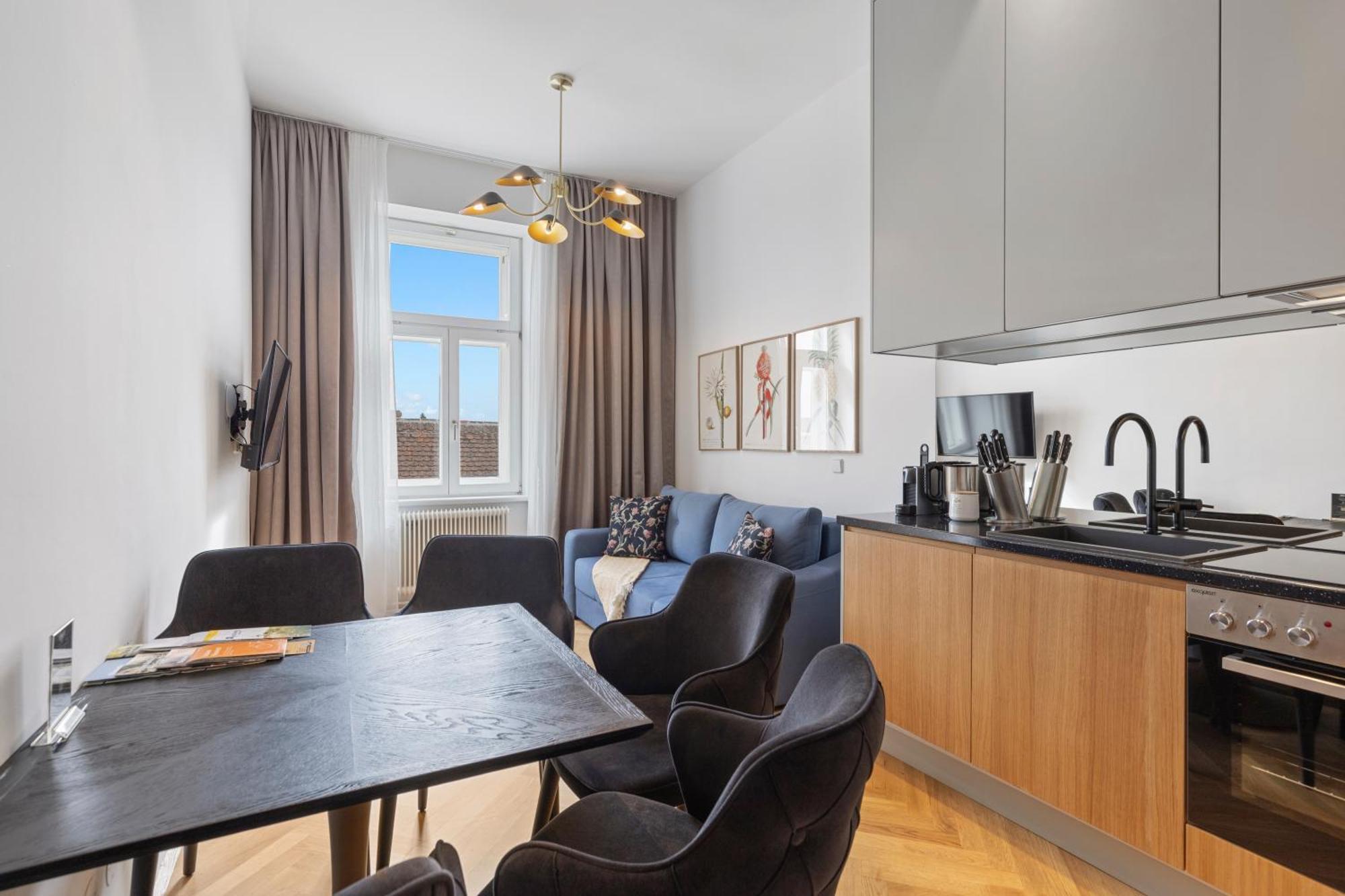 Sgrafit Apartments - Self Check-In Retz Bagian luar foto